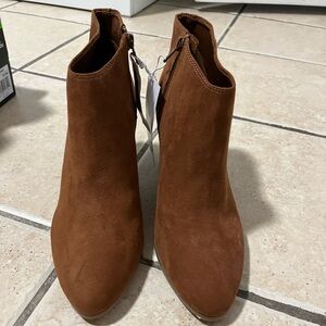ankle boots from old navy!